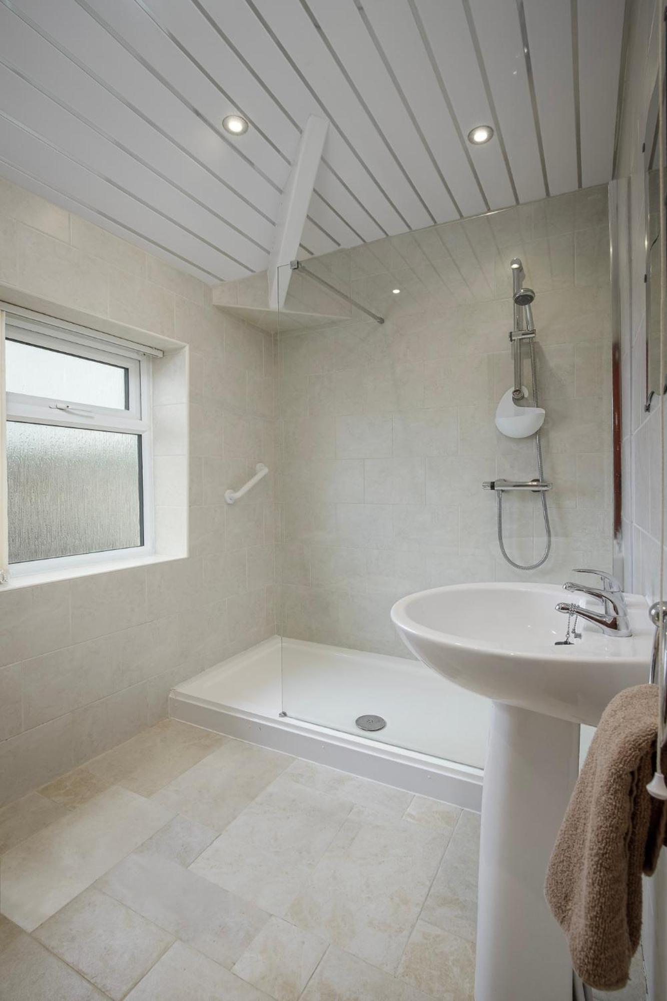 Arnside - Spacious 10-Bedroom Seaside Cottage Μπλάκπουλ Εξωτερικό φωτογραφία