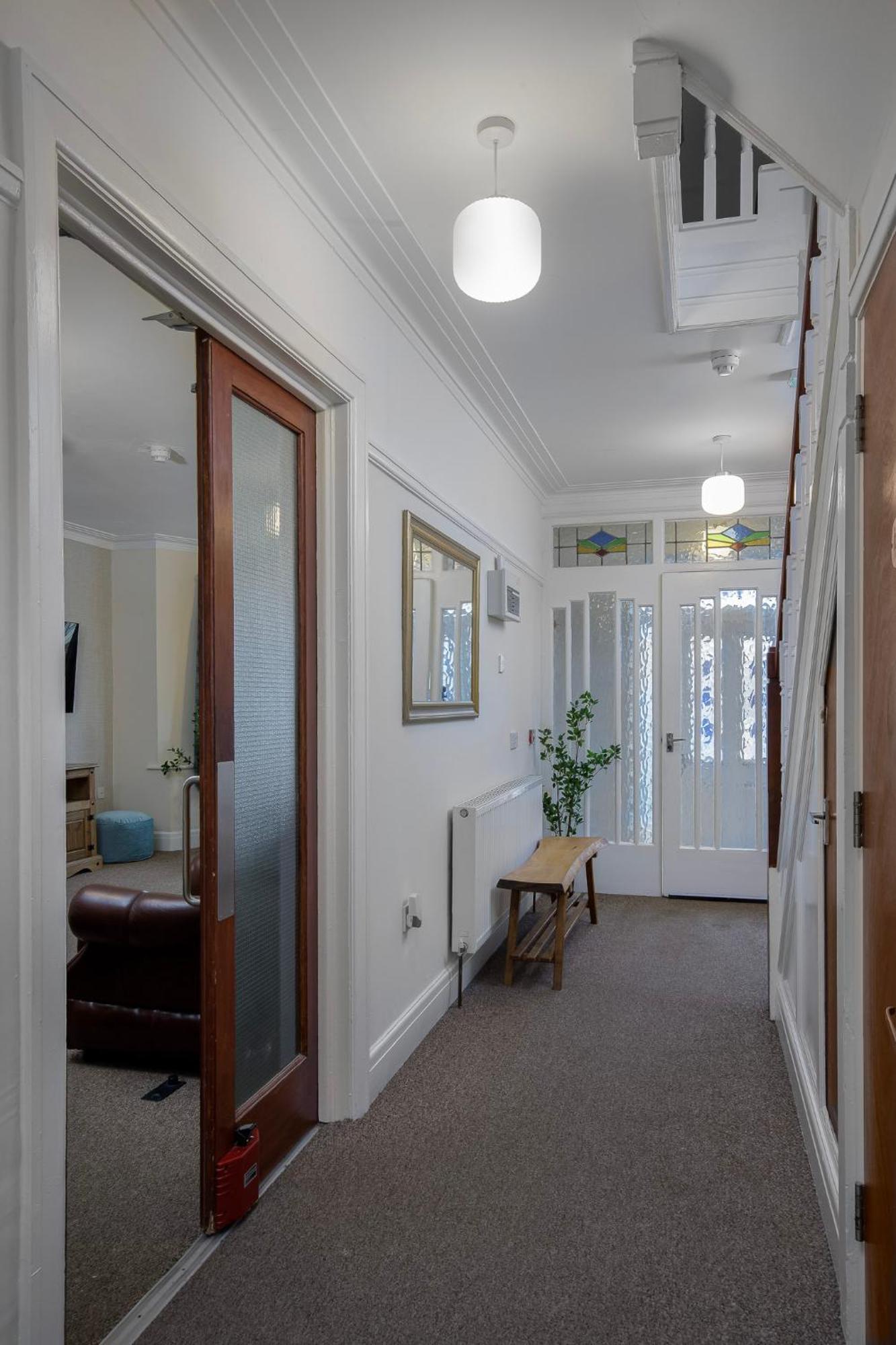 Arnside - Spacious 10-Bedroom Seaside Cottage Μπλάκπουλ Εξωτερικό φωτογραφία